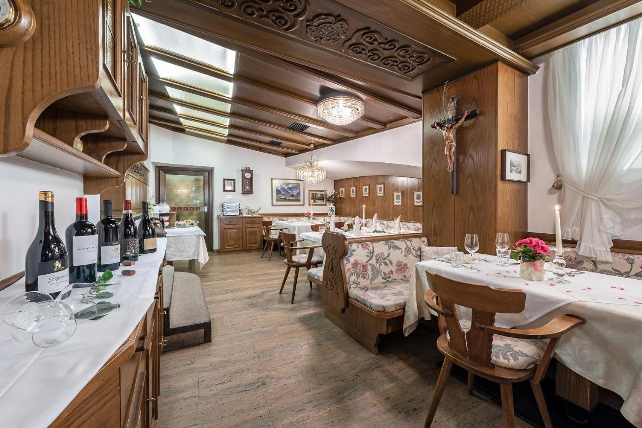 Rio di Pusteria Hotel Weisse Lilie - B&B מראה חיצוני תמונה