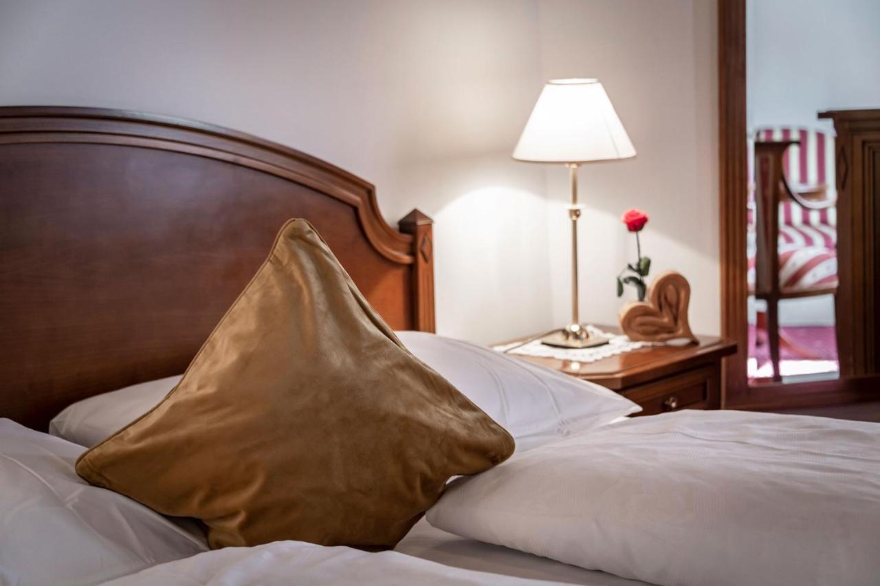 Rio di Pusteria Hotel Weisse Lilie - B&B מראה חיצוני תמונה